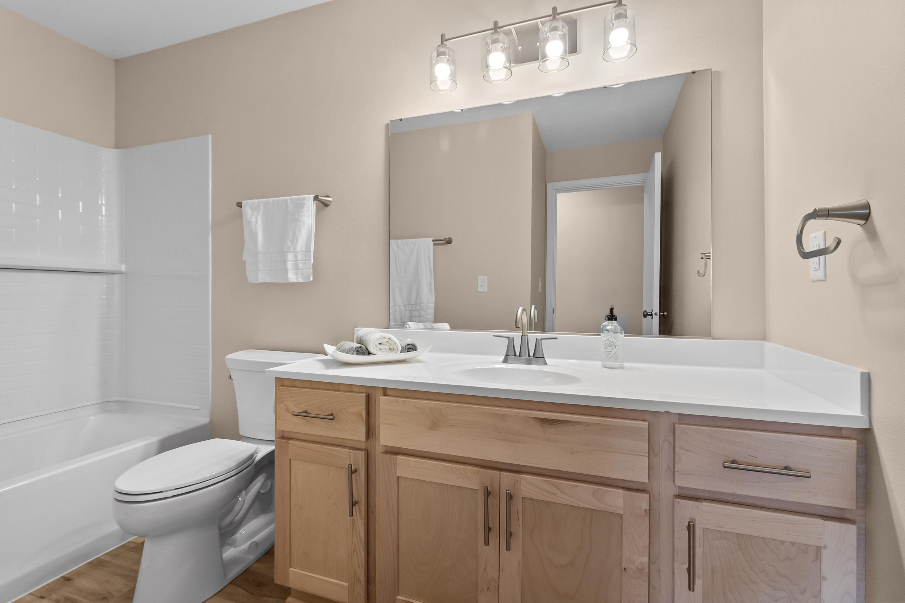 1011 South 2nd Street, Unit 6 Delavan, WI 53115 - Photo 15 of 19 Hall Bath