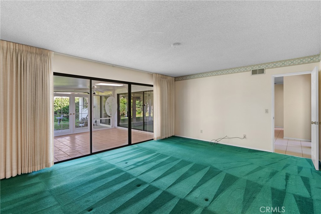 4347 Manchester Court Santa Maria, CA 93455 - Photo 23 of 40 Master Suite Bedroom