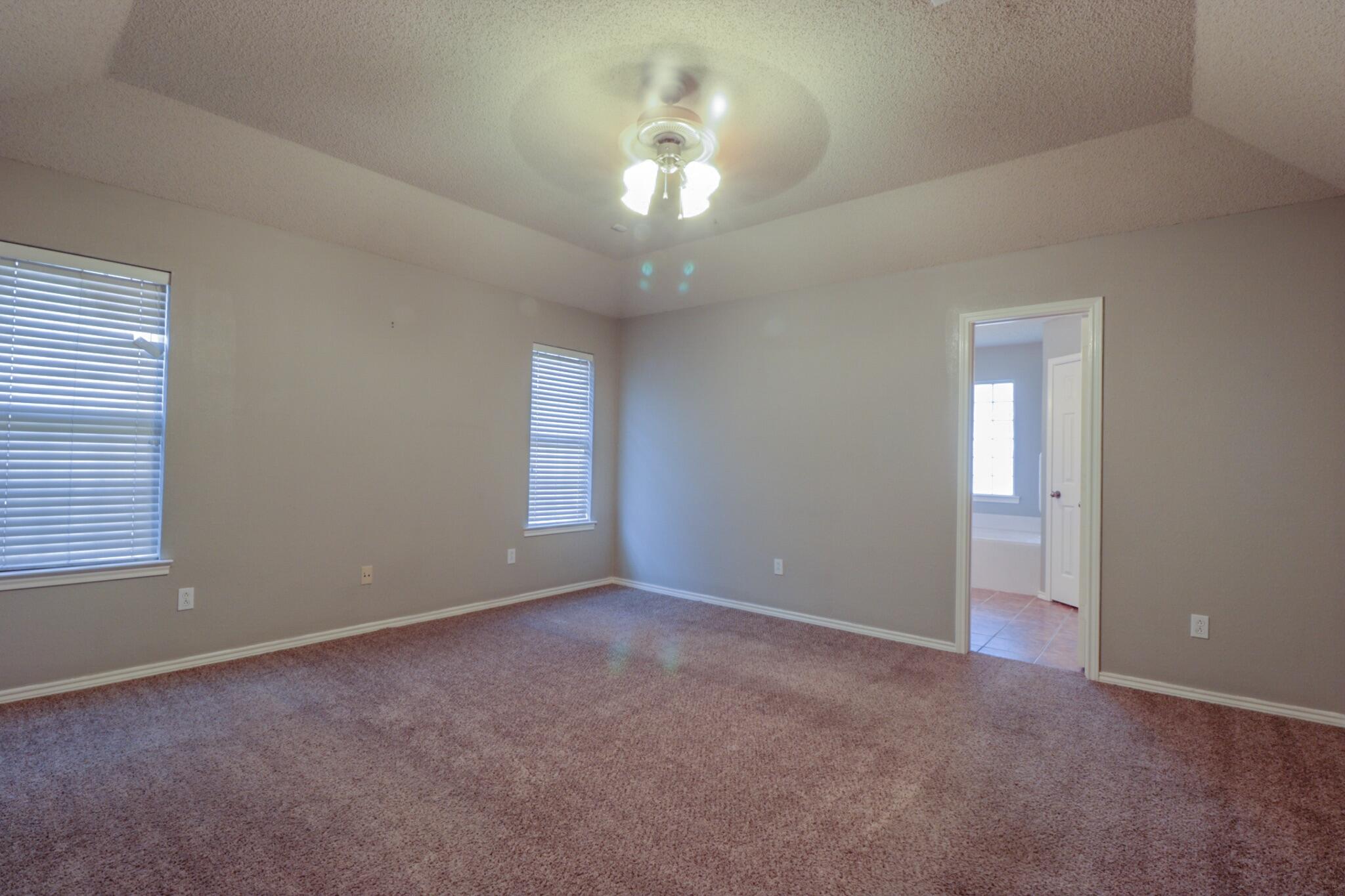 6704 6th Street Lubbock, TX 79416 - Photo 5 of 14 Photo Aug 04, 10 05 52 AM