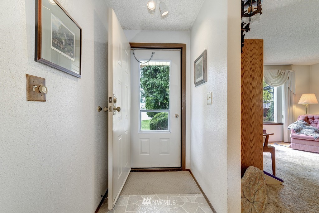 2629 164th Place Southeast Bothell, WA 98012 - Photo 3 of 21