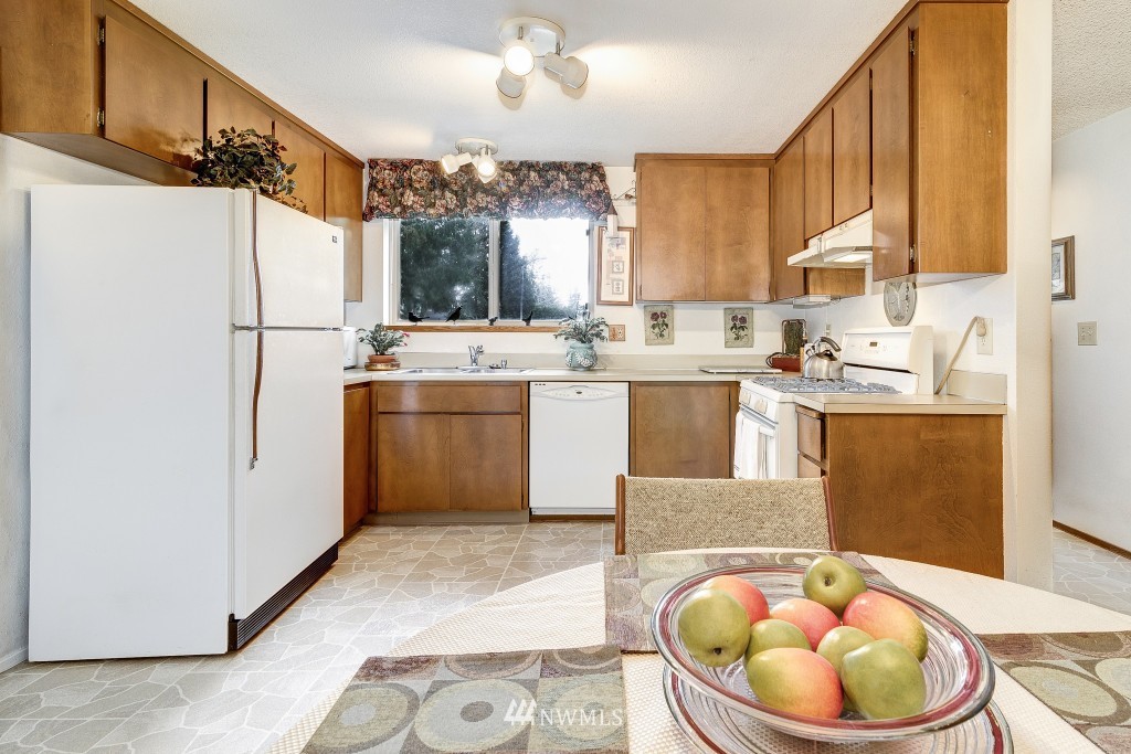 2629 164th Place Southeast Bothell, WA 98012 - Photo 6 of 21