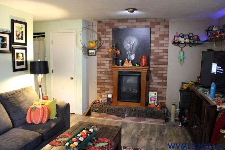 1328 3rd Street Northwest Salem, OR 97304 - Photo 11 of 28