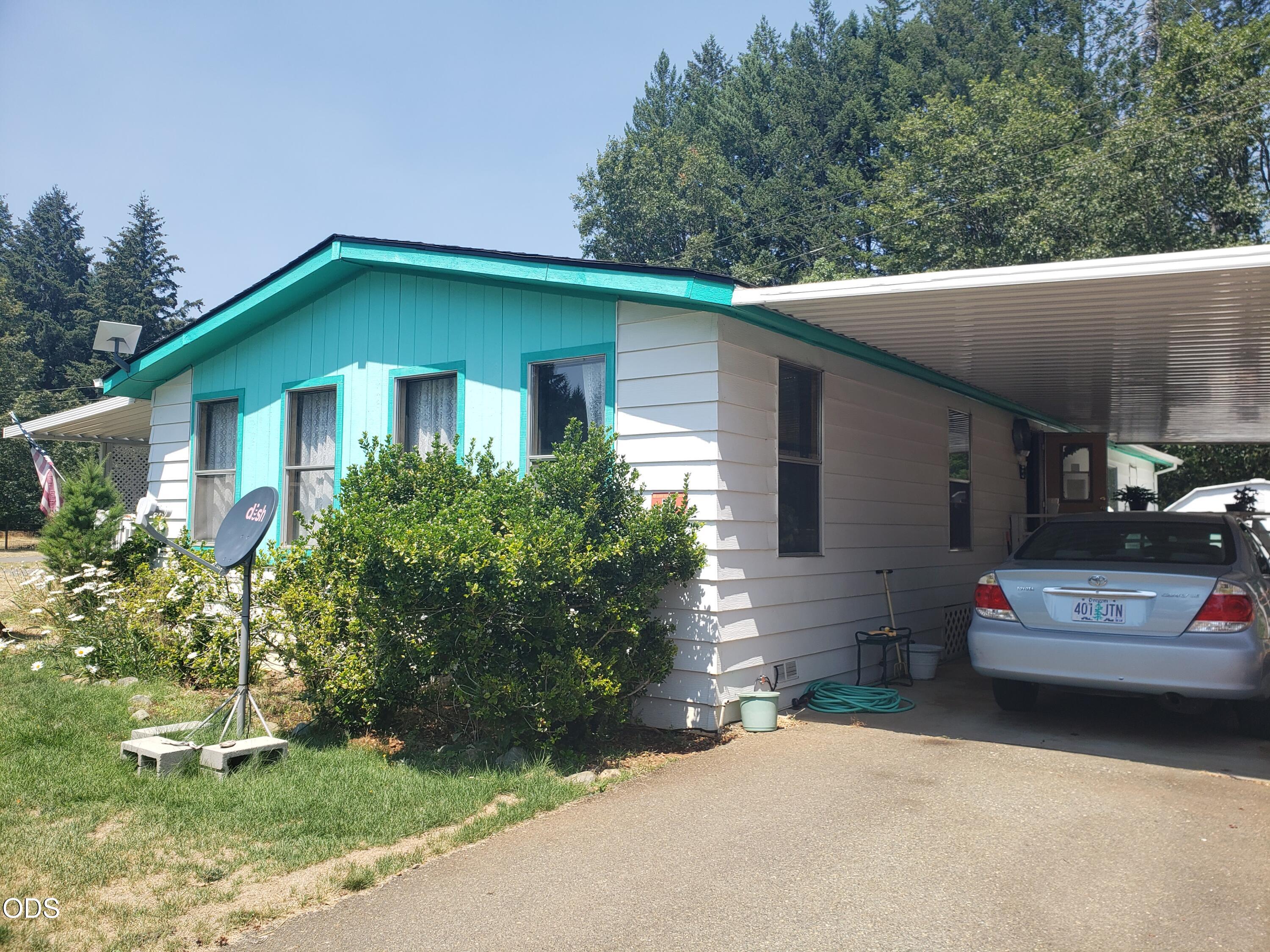 222 Ollis Road, Unit 74 Cave Junction, OR 97523 - Photo 2 of 18