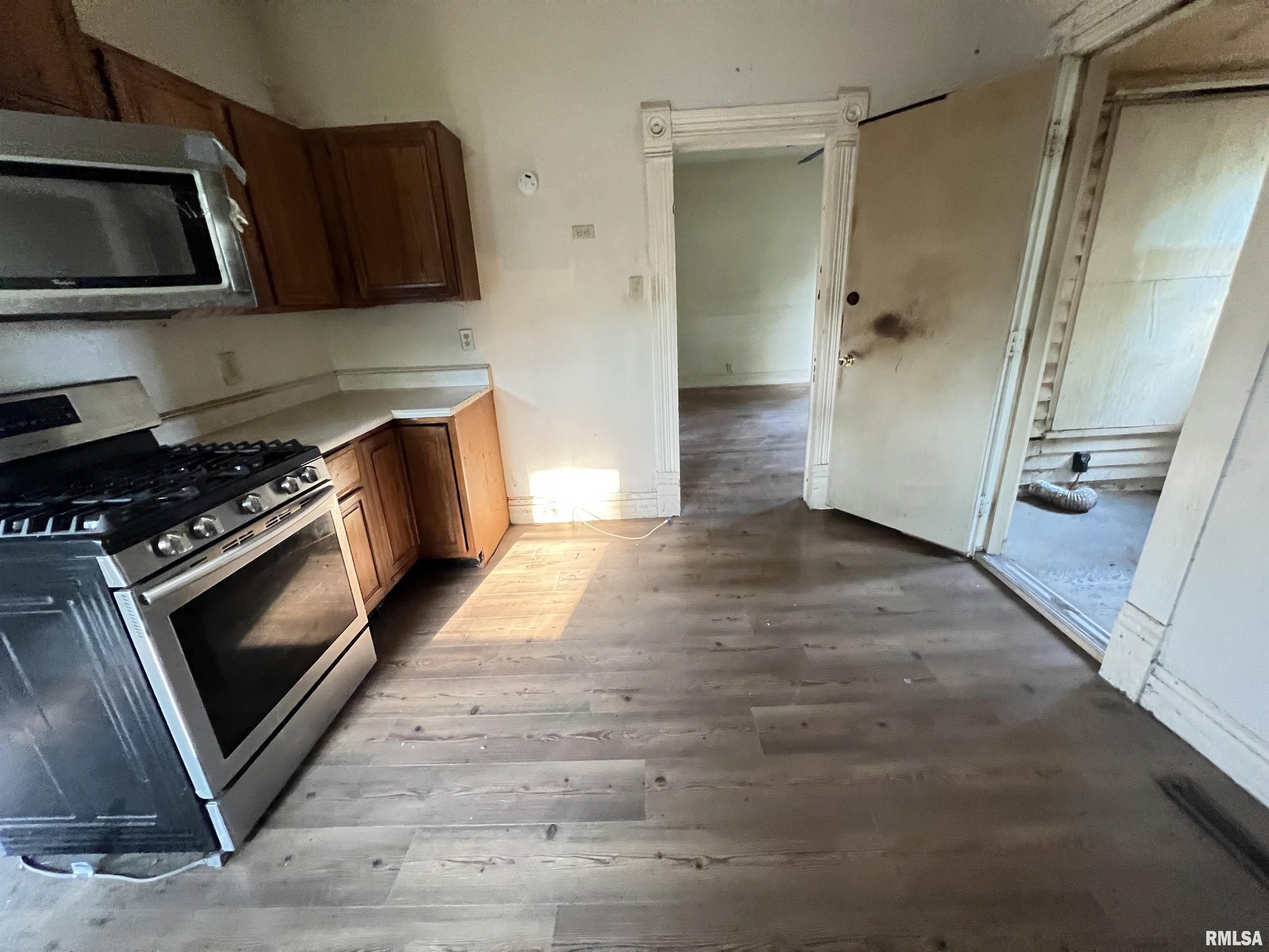 701 North 16th Street Herrin, IL 62948 - Photo 12 of 33