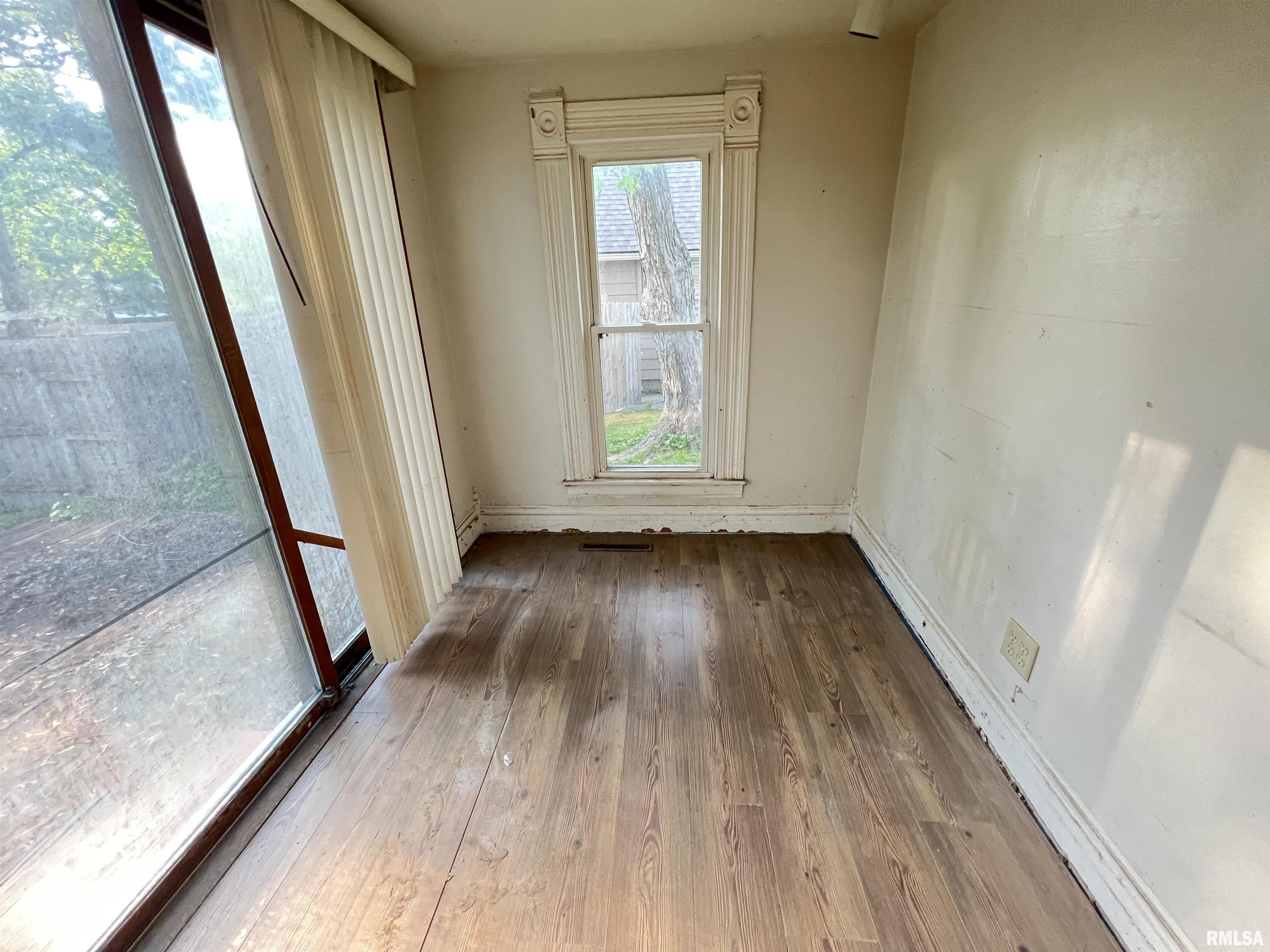 701 North 16th Street Herrin, IL 62948 - Photo 25 of 33