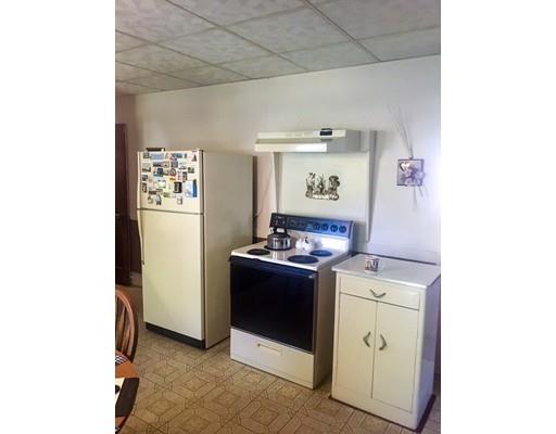 40 Athol Street Springfield, MA 01107 - Photo 8 of 28 Gallery Image 8