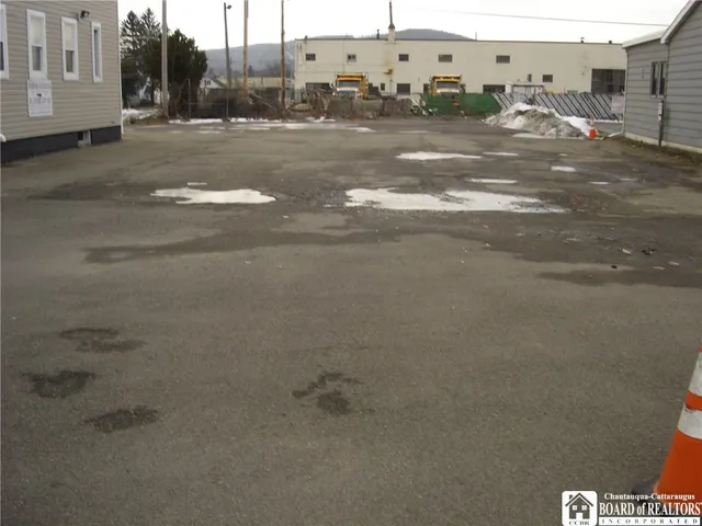 $200,000 | 208 Main Street, Olean, NY 14760