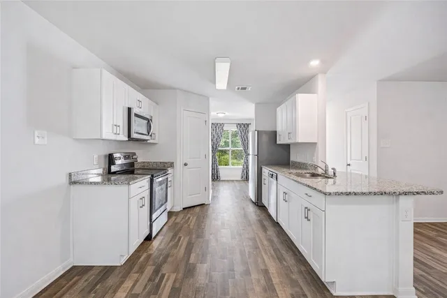 $2,300 | 15689 Del Norte Drive, Conroe, TX 77306