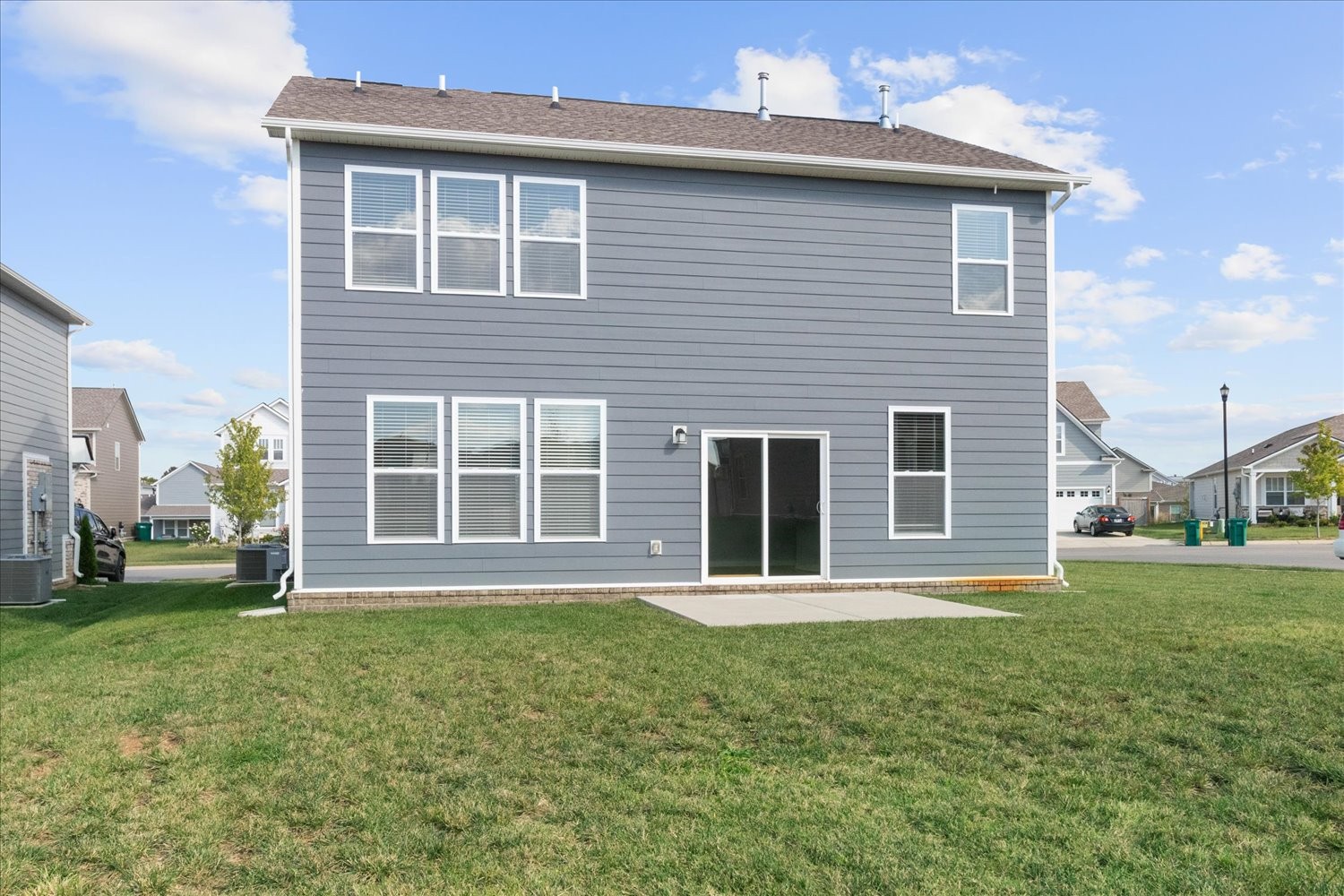910 Sassafras Ct Spring Hill Spring Hill, TN 37174 - Photo 15 of 20 a front view of a house with a garden