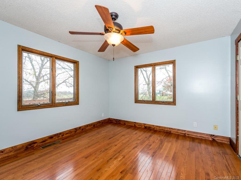 111 Hughey Road Alexander, NC 28701 - Photo 12 of 32 Gallery Image 12