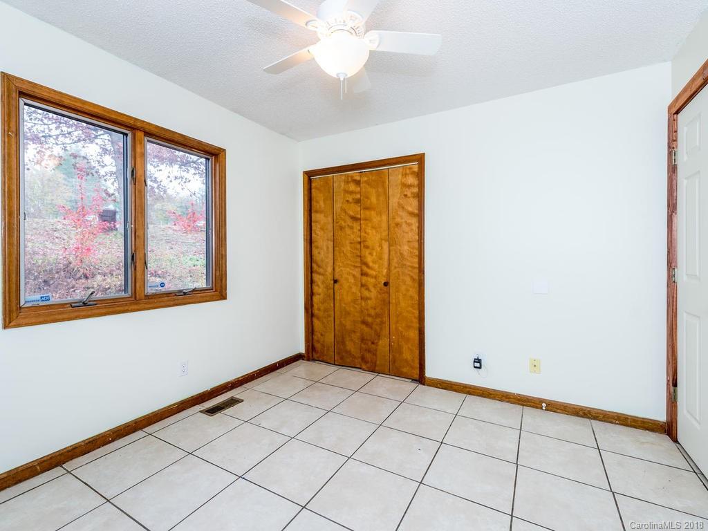 111 Hughey Road Alexander, NC 28701 - Photo 16 of 32 Gallery Image 16
