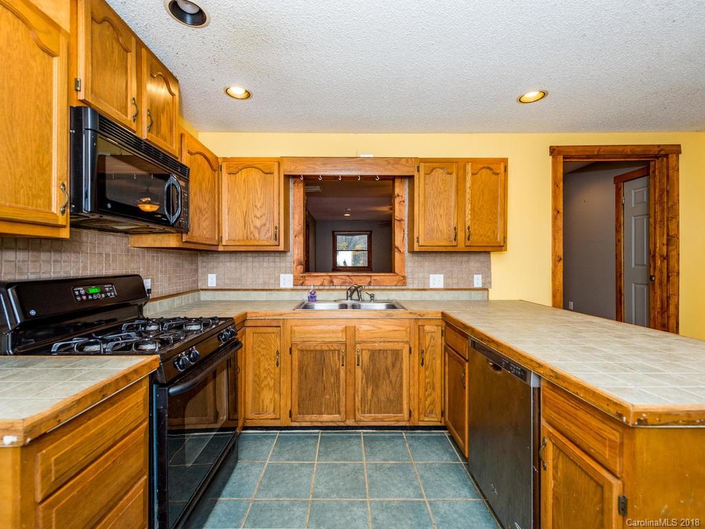 111 Hughey Road Alexander, NC 28701 - Photo 6 of 32 Gallery Image 6