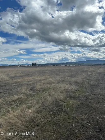 $1,156,700 | 4398 East Bogie Drive, Post Falls, ID 83854