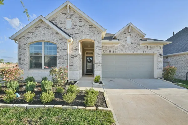 $2,500 | 42533 Summer Crest Road, Magnolia, TX 77354