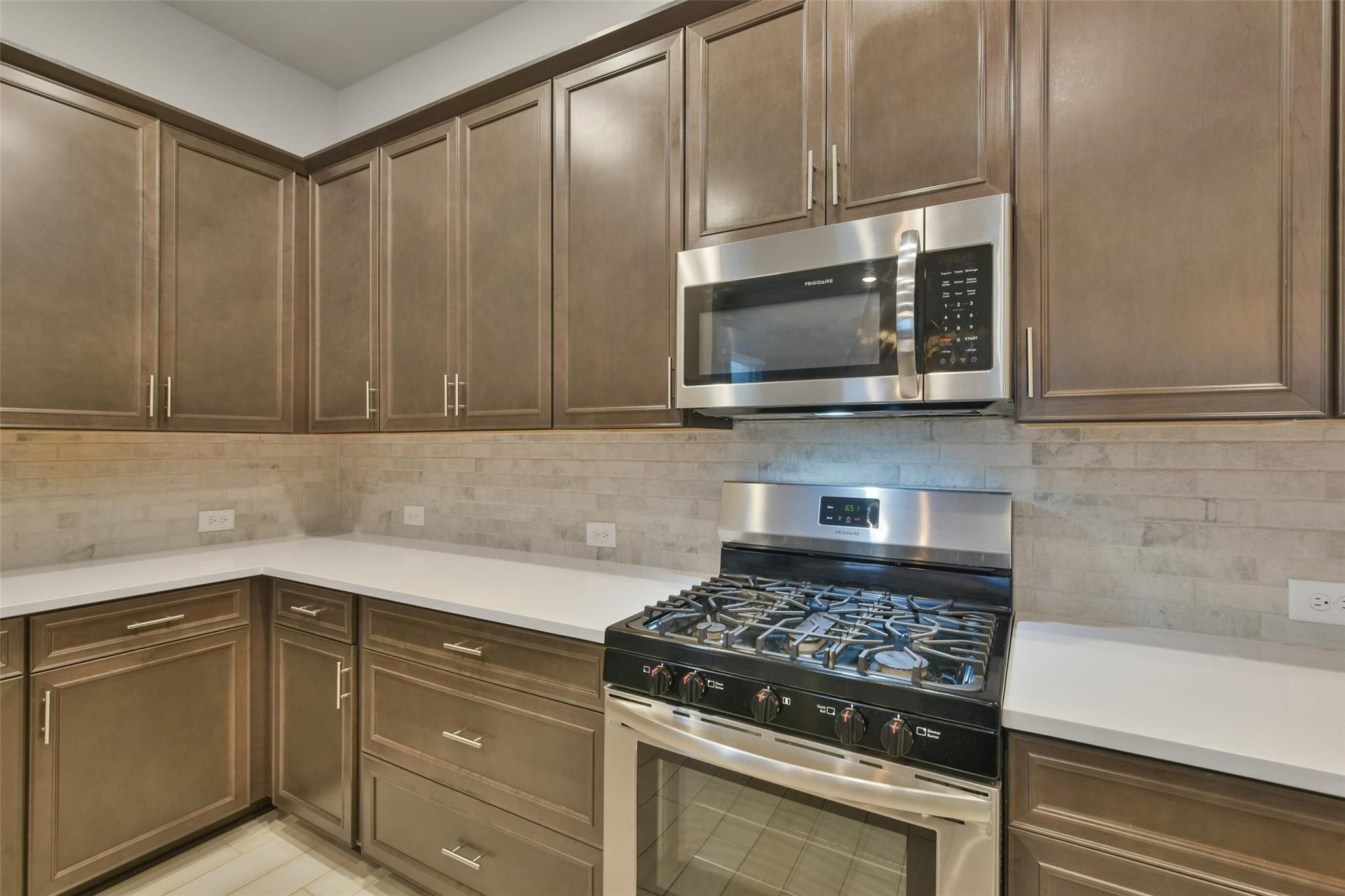 42533 Summer Crest Road Magnolia, TX 77354 - Photo 10 of 28 Gas cooking