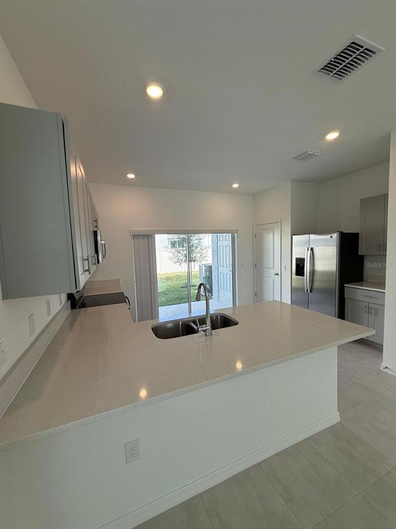 2976 Skyline Loop Kissimmee, FL 34758 - Photo 10 of 36