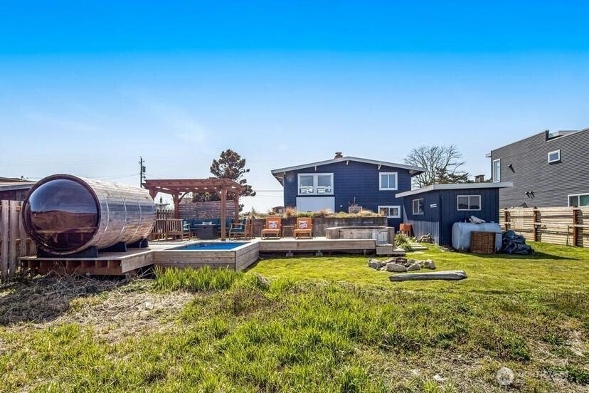 2577 Sunlight Beach Road Clinton, WA 98236 - Photo 30 of 34