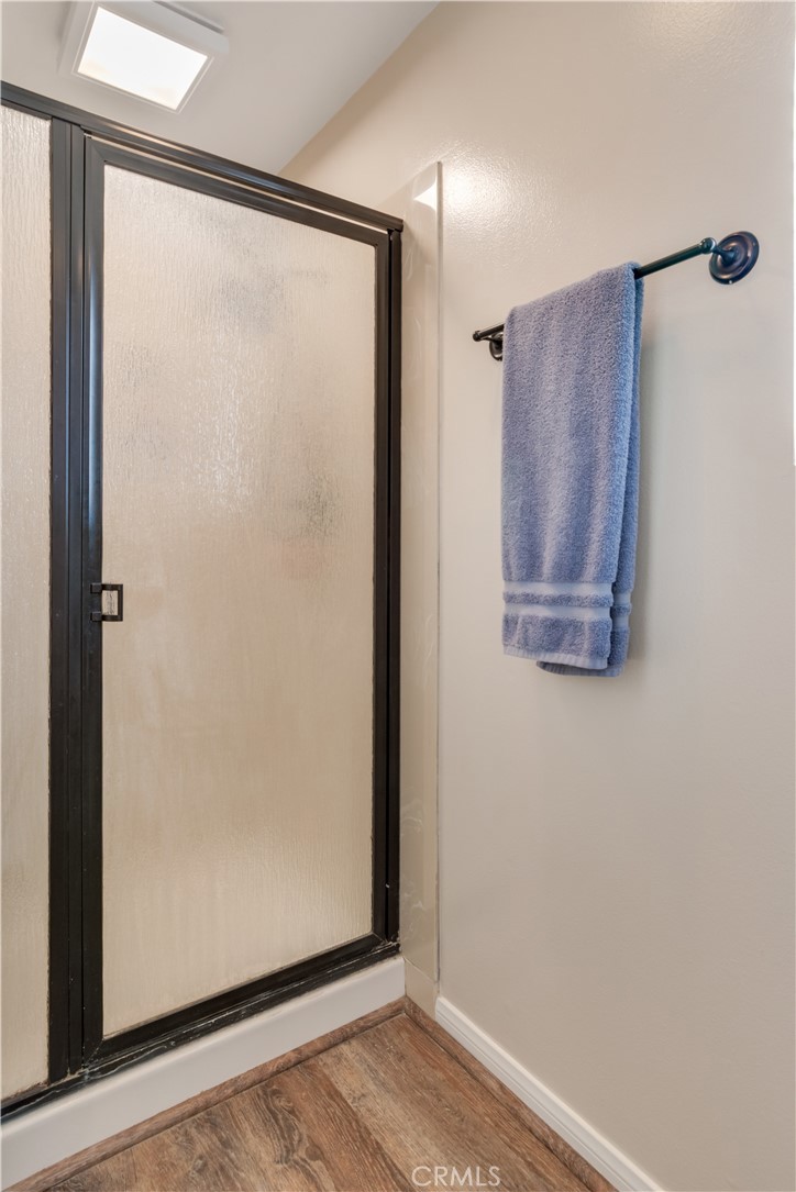 2429 Cliff Road Upland, CA 91784 - Photo 22 of 44 Primary shower