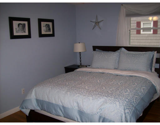 15 Niles Road Randolph, MA 02368 - Photo 12 of 20 Gallery Image 12