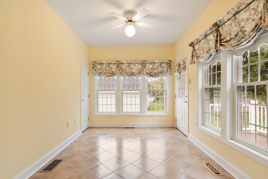 11 Arbor Road, Unit 11 Dracut, MA 01826 - Photo 25 of 37 Gallery Image 25