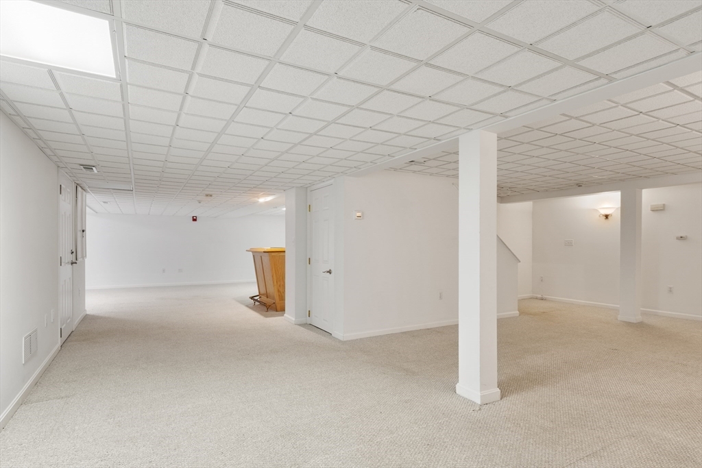 11 Arbor Road, Unit 11 Dracut, MA 01826 - Photo 29 of 37 Gallery Image 29