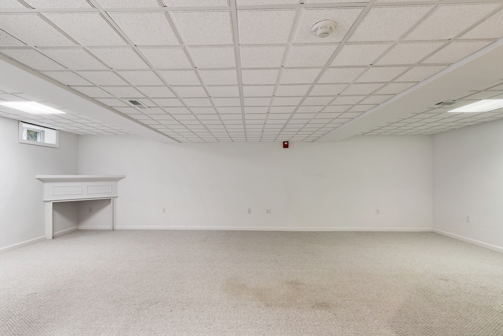 11 Arbor Road, Unit 11 Dracut, MA 01826 - Photo 30 of 37 Gallery Image 30