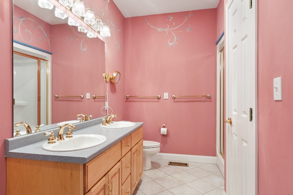 11 Arbor Road, Unit 11 Dracut, MA 01826 - Photo 9 of 37 Gallery Image 9