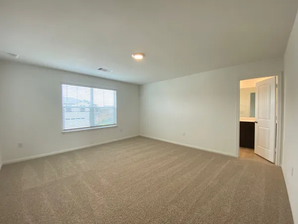 $1,895 | 205 Saide Street, Georgetown, TX 78626