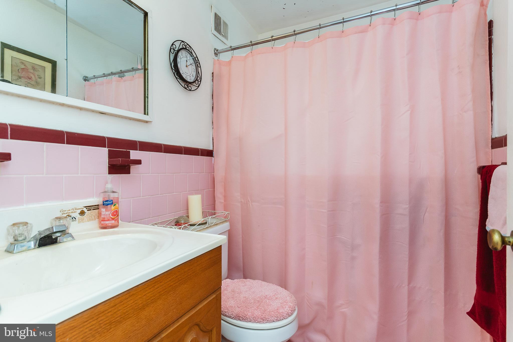 2135 Vailthorn Road Middle River, MD 21220 - Photo 14 of 21 Bath Upper