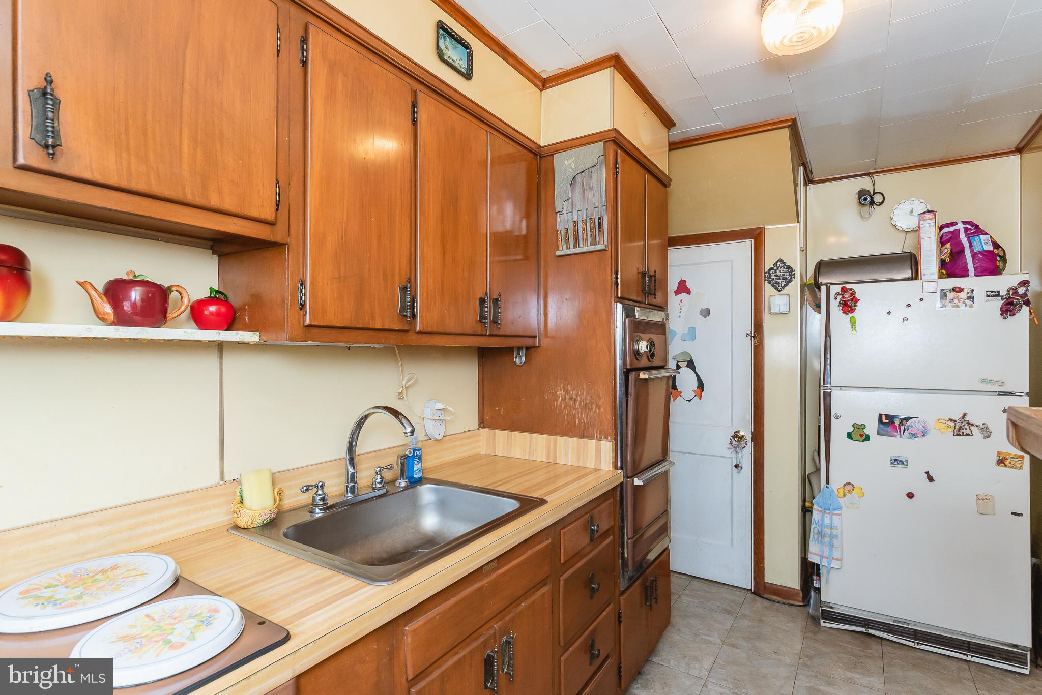 2135 Vailthorn Road Middle River, MD 21220 - Photo 9 of 21 Kitchen