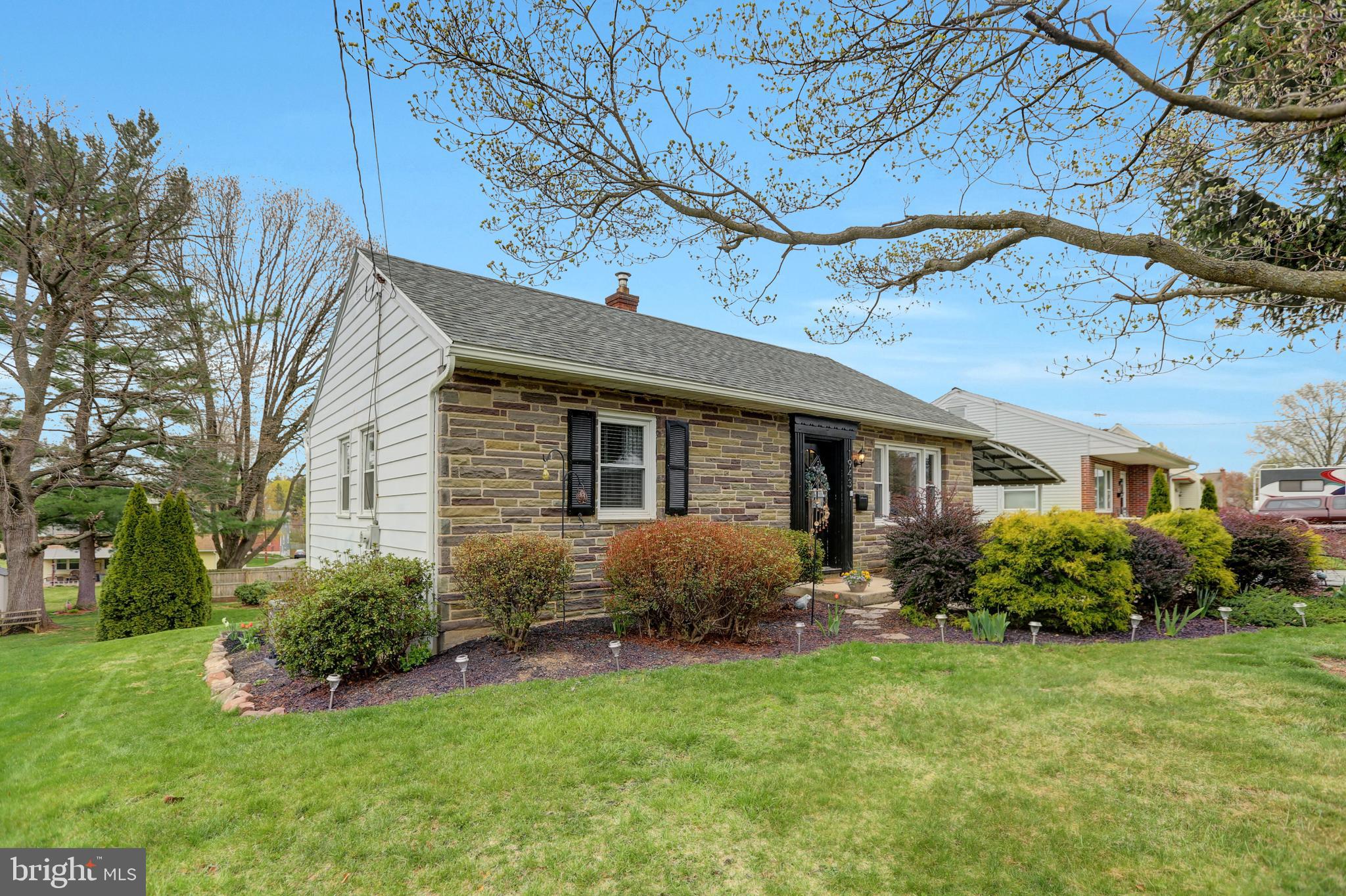 1943 Hemlock Road Lancaster, PA 17603 - Photo 30 of 31 Beautiful Home with Mature Landscaping