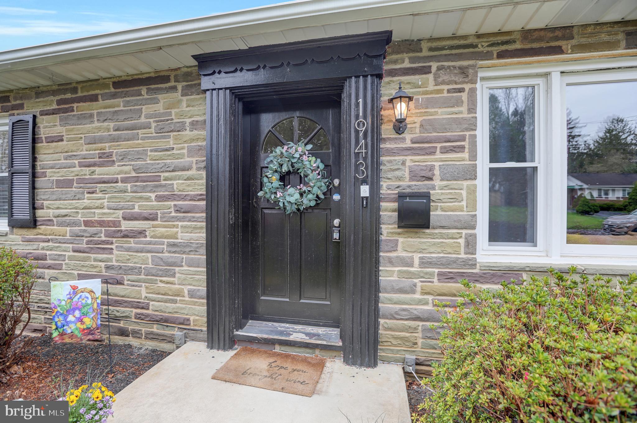 1943 Hemlock Road Lancaster, PA 17603 - Photo 31 of 31 Welcome Home!