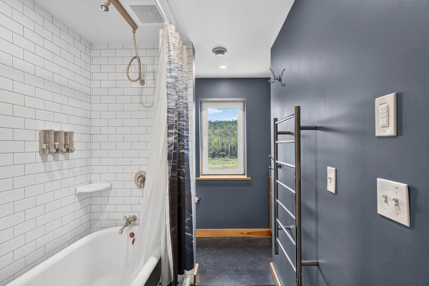 156 Crummett Mountain Road Somerville, ME 04348 - Photo 13 of 26 W14-ME3038_13