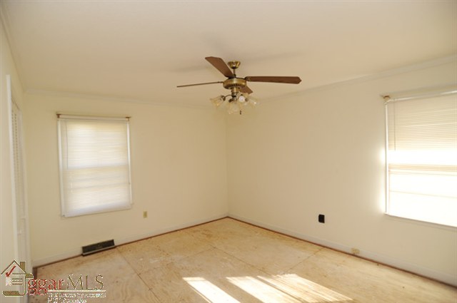 512 American Legion Road Greer, SC 29651 - Photo 6 of 10 Gallery Image 6