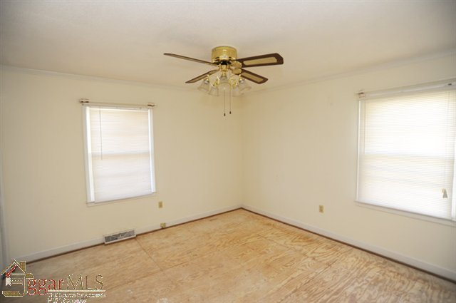 512 American Legion Road Greer, SC 29651 - Photo 8 of 10 Gallery Image 8