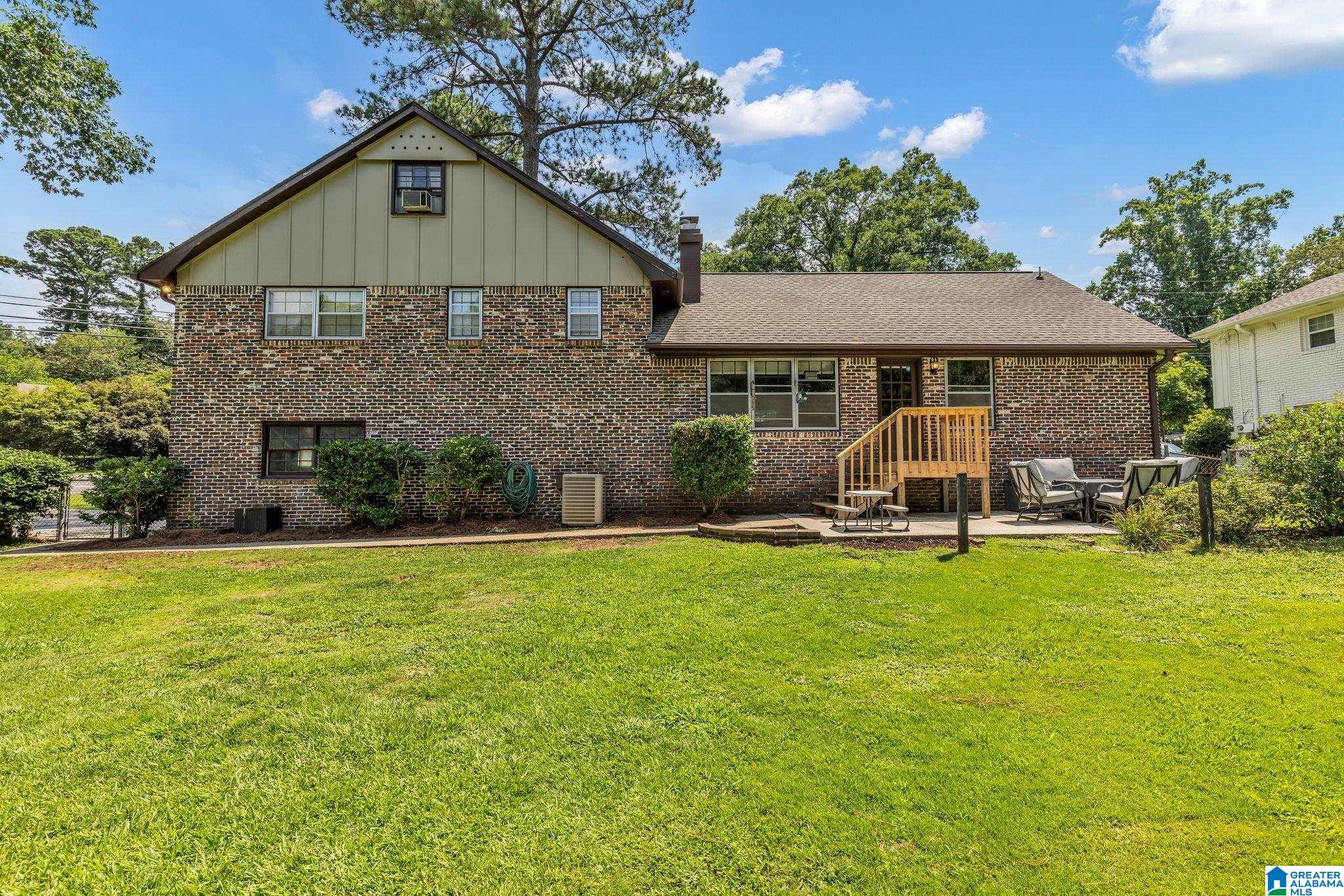 3228 Tyrol Road Vestavia Hills, AL 35216 - Photo 31 of 35