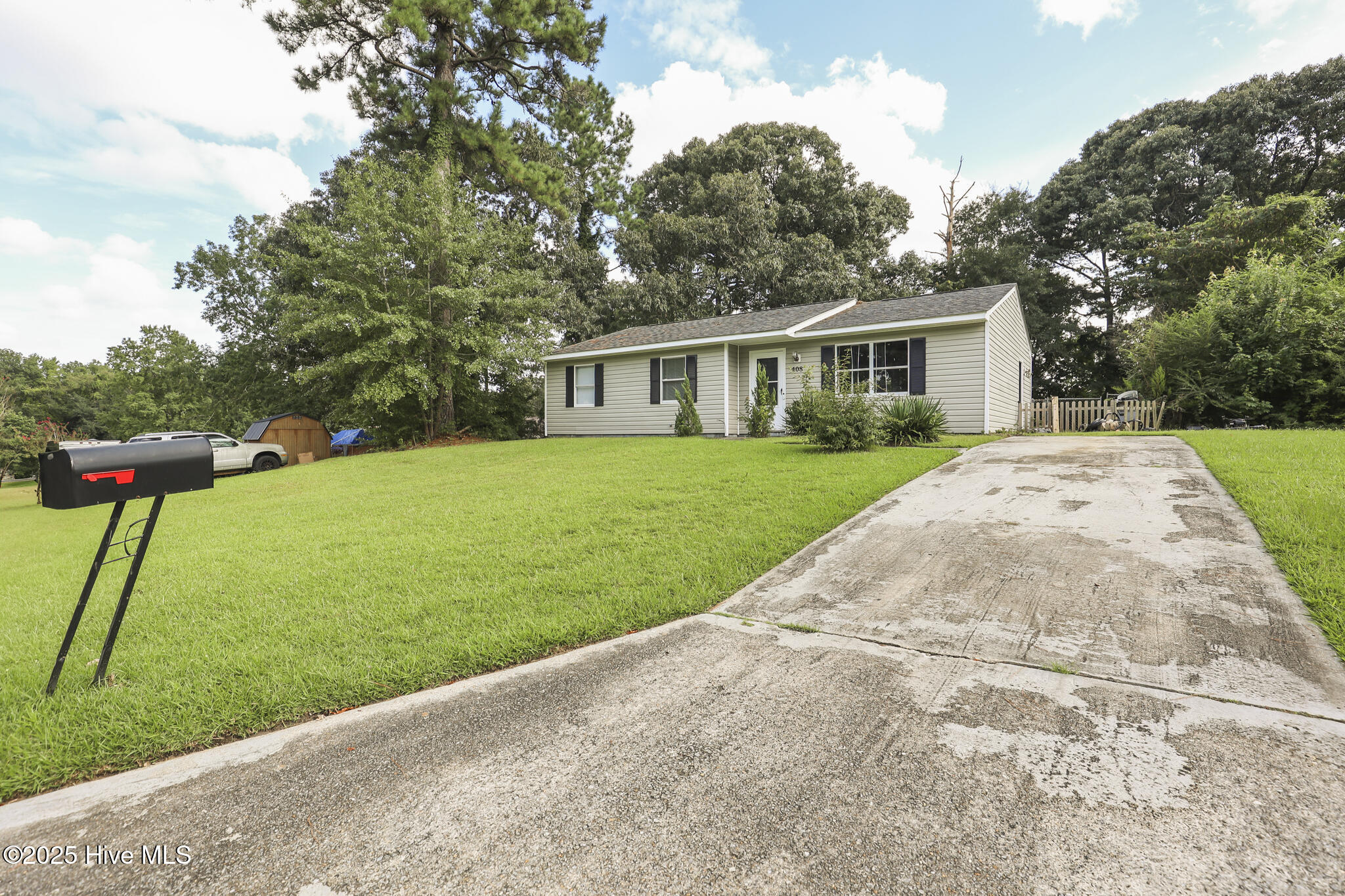 408 Sterling Road Jacksonville, NC 28546 - Photo 24 of 25 408 Sterling-5