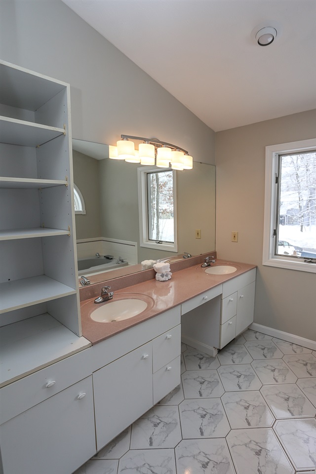 1 Rockforest Drive Hooksett, NH 03106 - Photo 29 of 36 Gallery Image 29