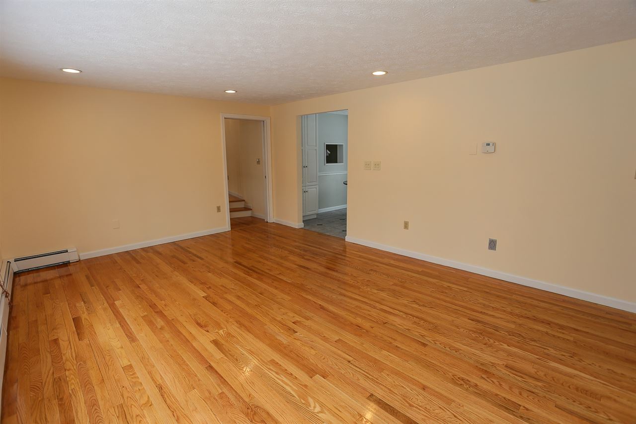 1 Rockforest Drive Hooksett, NH 03106 - Photo 7 of 36 Gallery Image 7