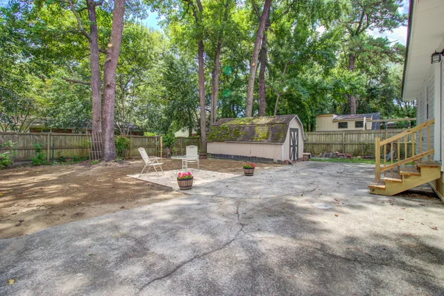 $3,300 | 816 East Estates Boulevard, Charleston, SC 29414