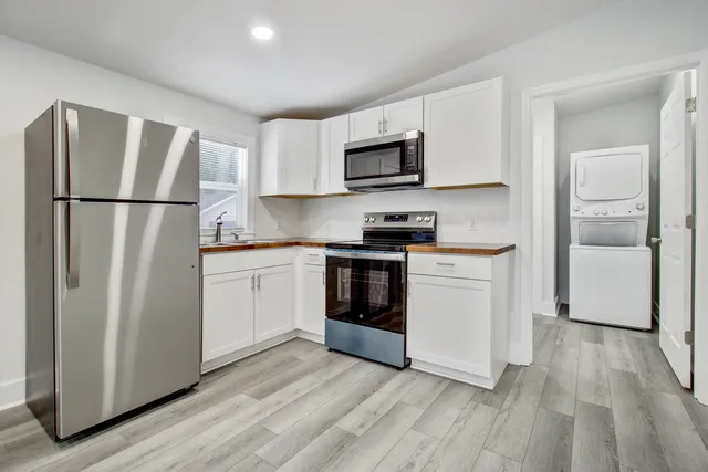 $3,150 | 816 East Estates Boulevard, Charleston, SC 29414