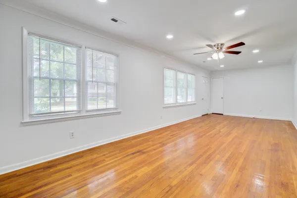 $2,695 | 816 East Estates Boulevard, Charleston, SC 29414