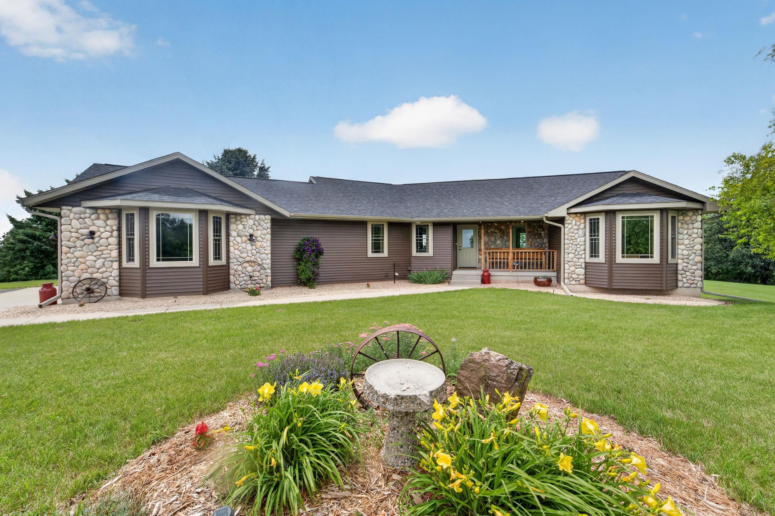 N7795 Panorama Road Belleville, WI 53508 - Photo 56 of 66