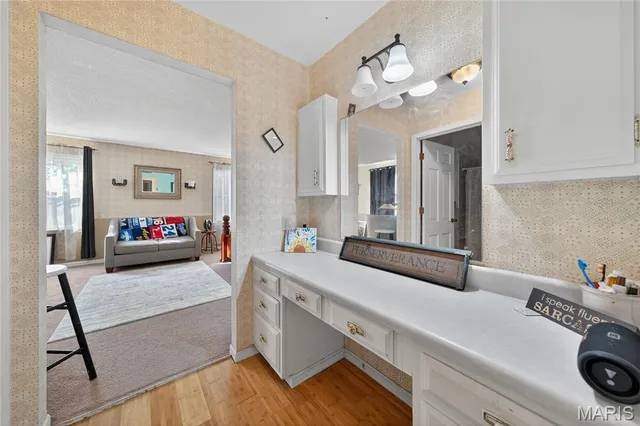 $299,900 | 511 McWard Ct 1, Bowling Green, MO 63334