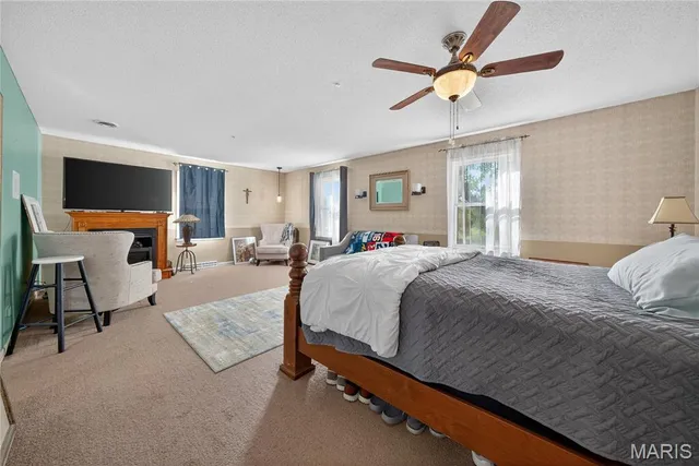 $299,900 | 511 McWard Ct 1, Bowling Green, MO 63334