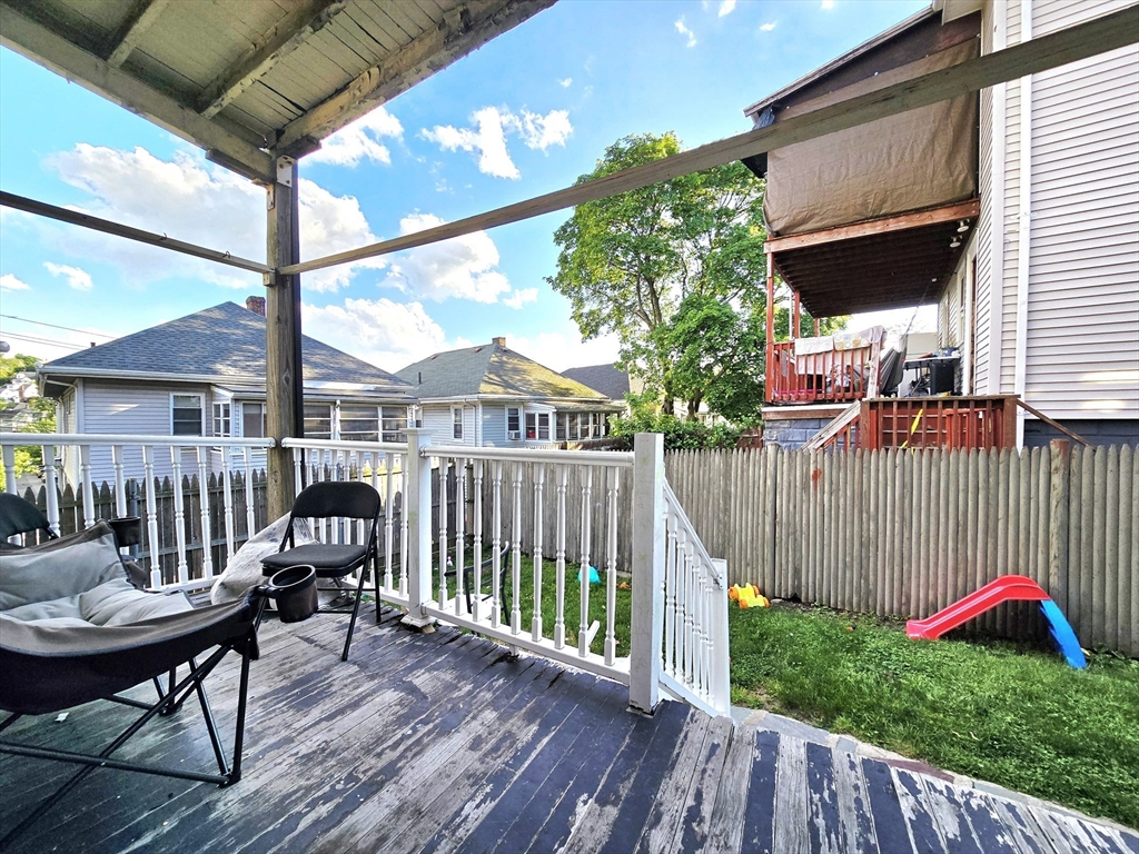 14 Harding Avenue Everett, MA 02149 - Photo 6 of 40
