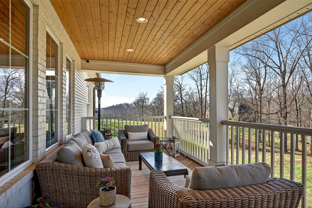 2311 Boyd Farris Road Cookeville, TN 38506 - Photo 59 of 74 a living room with furniture tv and outdoor view