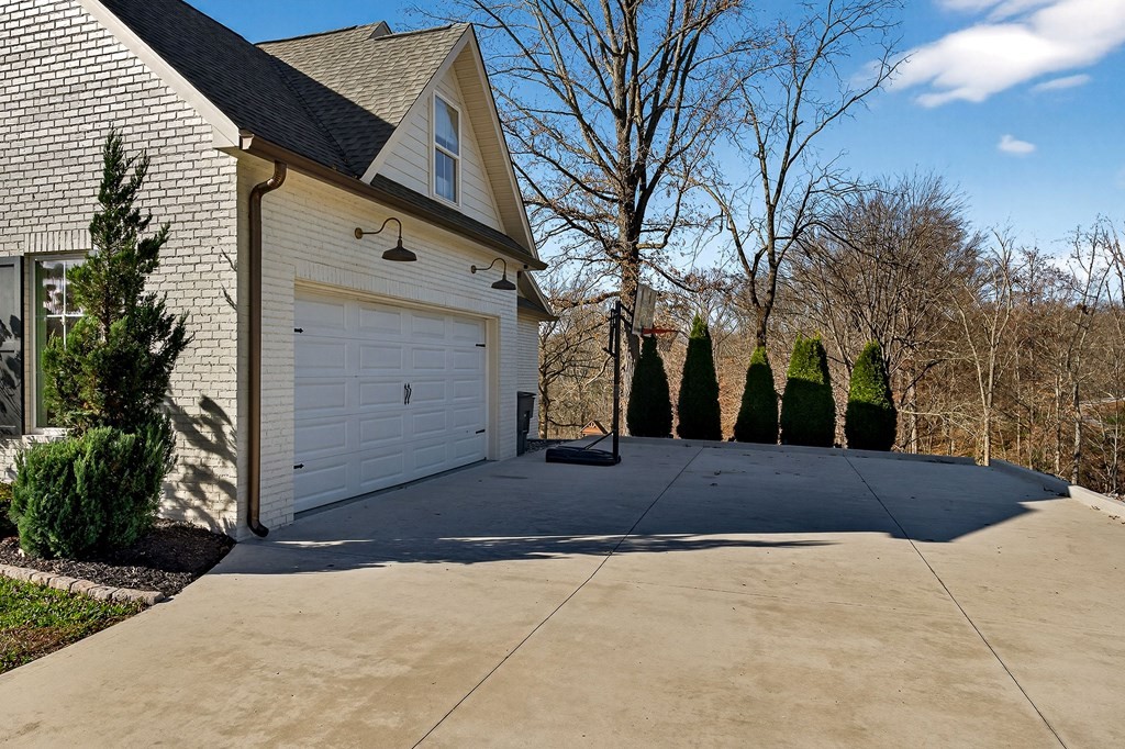 2311 Boyd Farris Road Cookeville, TN 38506 - Photo 61 of 74 a view of a house with a yard