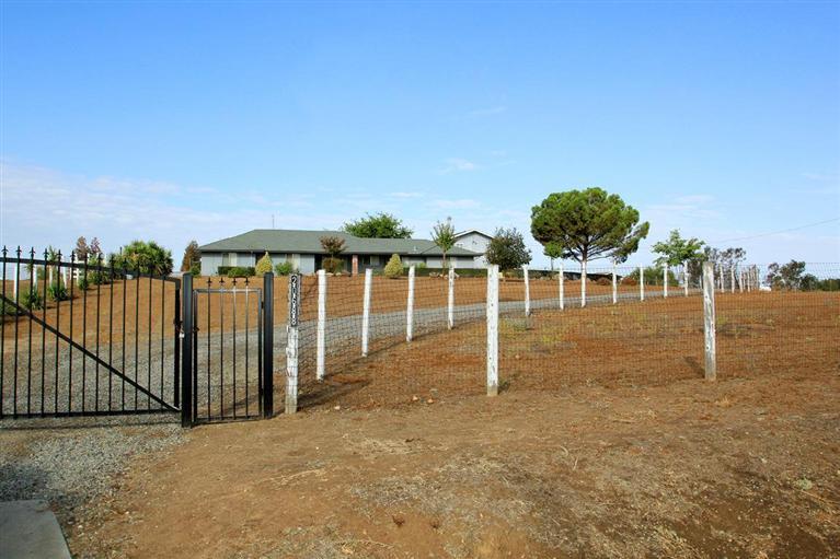 20688 Del Mar Road Madera, CA 93638 - Photo 2 of 71 Gallery Image 2