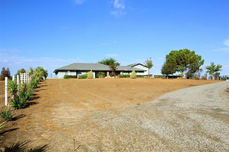 20688 Del Mar Road Madera, CA 93638 - Photo 3 of 71 Gallery Image 3